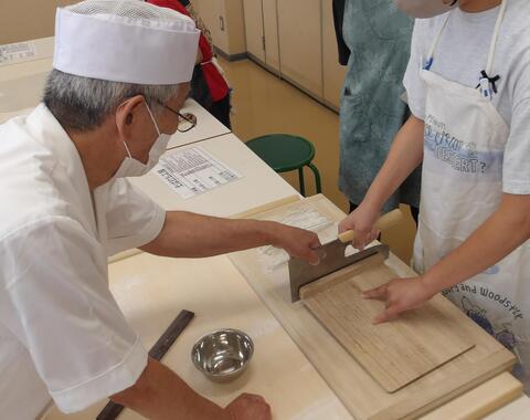 共育講座「そば作り体験」