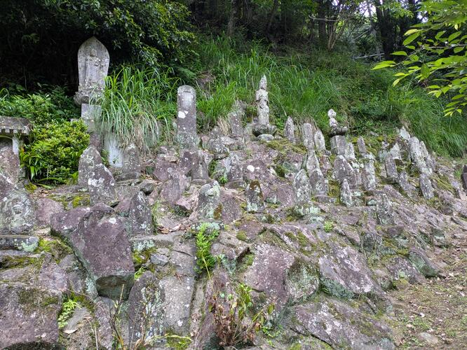 松下医徳寺三十三観音