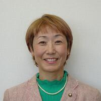 松島志保議員
